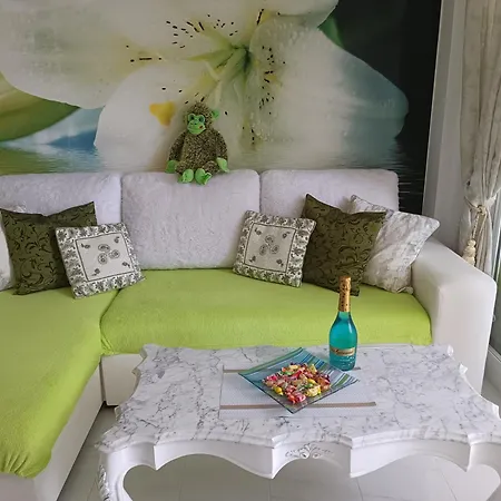 Bright With Ocean View *